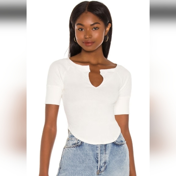 Free People Blake Baby Tee White Size Medium NWT - Picture 1 of 9